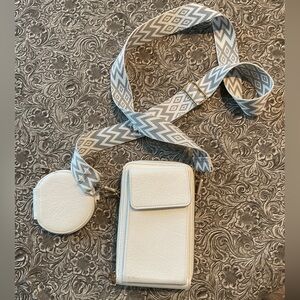White Crossbody Bag with Clip-on Coin Purse and Strap